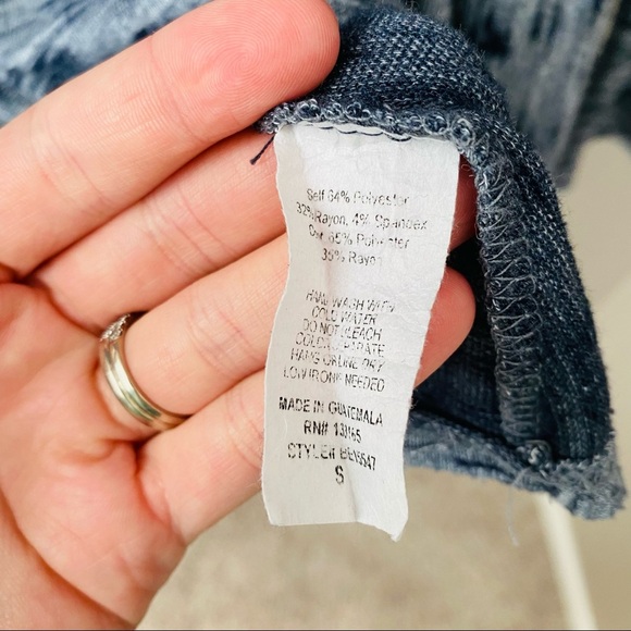 Altar'd State Long Sleeve Top Blue Sz Small - Picture 5 of 9